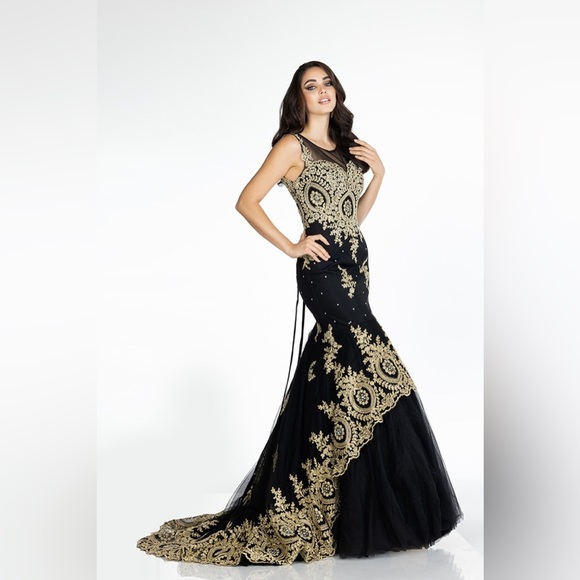 Abby Paris Formal Dress By Lucci Lu - Picture 3 of 15